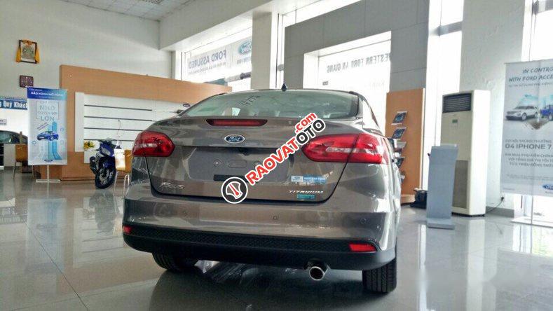 Bán ô tô Ford Focus 1.5L đời 2017 giá cạnh tranh-8