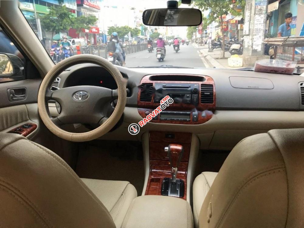 Cần bán lại xe Toyota Camry V6 3.0 đời 2005, màu xanh lục như mới, giá 440tr-5