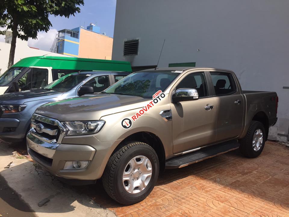 Bán xe Ford Ranger giá rẻ, bản XLT 4x4 MT đời 2017, nhập khẩu Thái Lan, hỗ trợ trả góp 80%-3