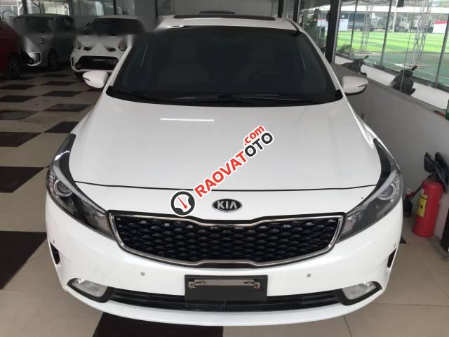 Bán xe Kia Cerato 2016, màu trắng số tự động, giá chỉ 600 triệu-1