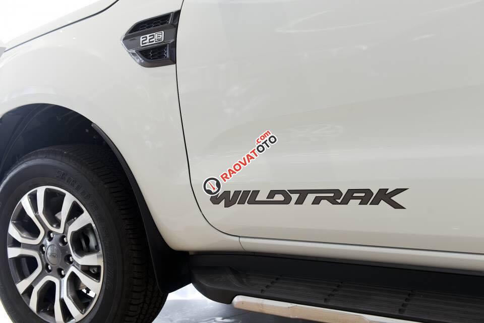 Ford Ranger Wildtrak 2.2 4*2AT có xe giao ngay, hỗ trợ trả góp, giao xe tận nhà- 0933.156.222-3