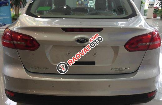 Liên hệ: 0908869497 - Bán Ford Focus Trend 2018 - hỗ trợ trả góp đến 80%-23