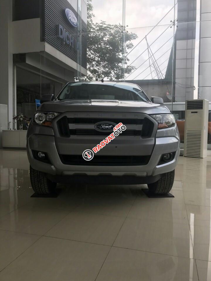 Ford An Đô bán Ford Ranger XLS 4X2 MT đời 2017 nhiều màu, giá rẻ nhất, trả góp 80% tại Hà Nội-1