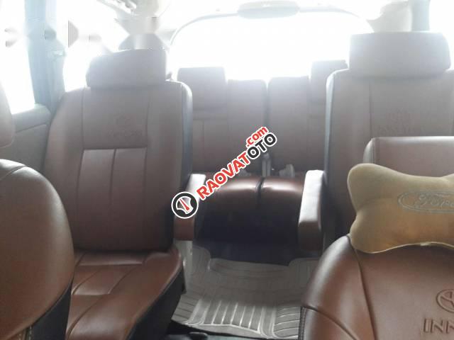 Bán Toyota Innova G2.0 đời 2009, màu bạc-4