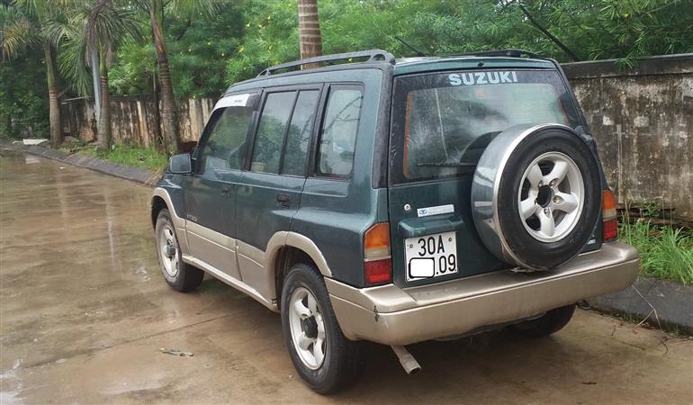 Cần bán Suzuki Vitara JLX đời 2003, xe gia đình-2