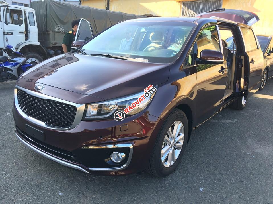 Cần bán xe Kia Sedona máy dầu-1