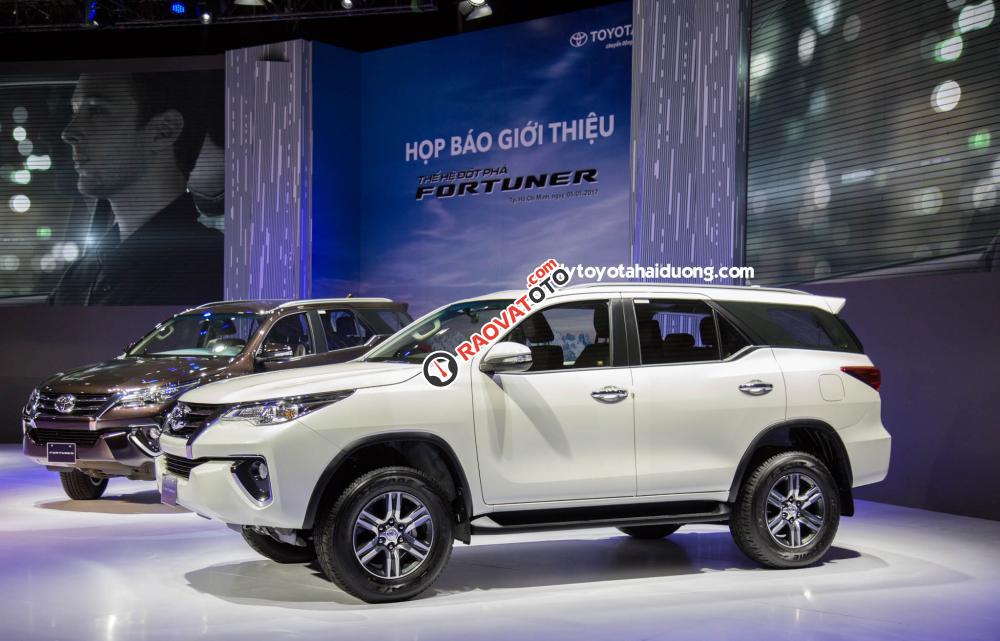 Toyota Hải Dương bán Fortuner 2.7V nhập khẩu, hỗ trợ trả góp 80%, đủ màu - LH: 096.131.4444 Ms. Hoa-10
