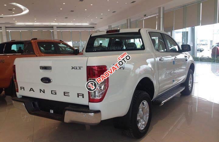 Bán Ford Ranger XLT 2017 có xe giao ngay, đủ màu, giảm giá lên đến 50tr- 0933.156.222-2