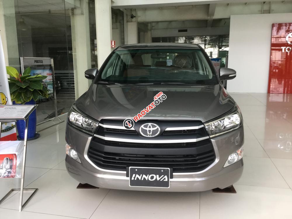 Bán Innova số sàn rẻ nhất tại Đồng Nai - Tặng bảo hiểm, phụ kiện 70tr. Trả góp 90% - Hotline: 0933893233-0