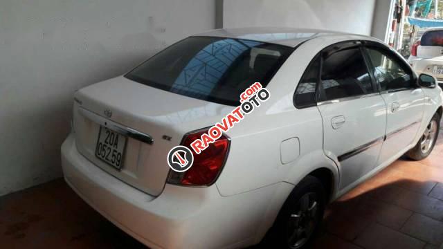 Bán Daewoo Lacetti năm 2005, màu trắng-0