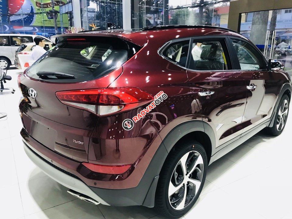 Hyundai Tucson 2.0 xăng tiêu chuẩn, màu đỏ lại về, cam kết giảm trực tiếp 85 triệu tiền mặt và hơn thế nữa-1