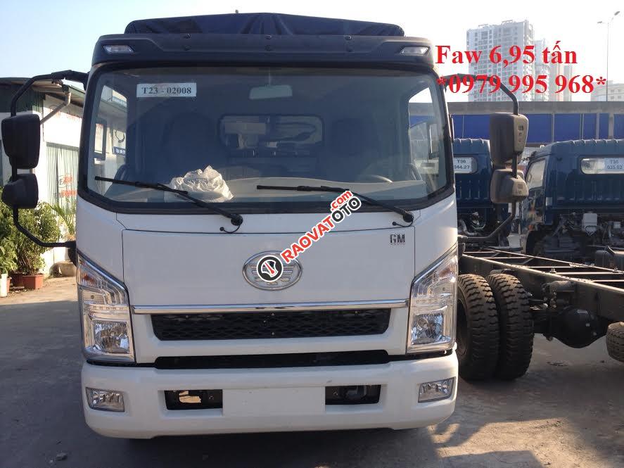 Bán xe tải Faw 6.95 tấn, thùng khung mui phủ bạt. Liên hệ 0979 995 968-5