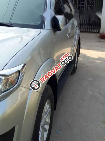 Bán Toyota Fortuner đời 2012 giá cạnh tranh-0