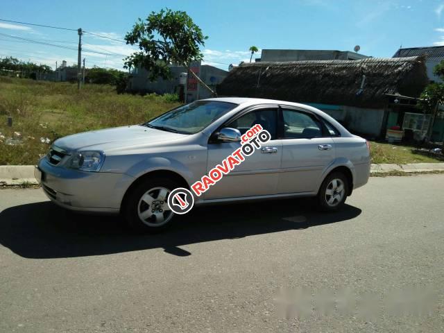 Bán Daewoo Lacetti đời 2009, màu bạc xe gia đình, giá tốt-1