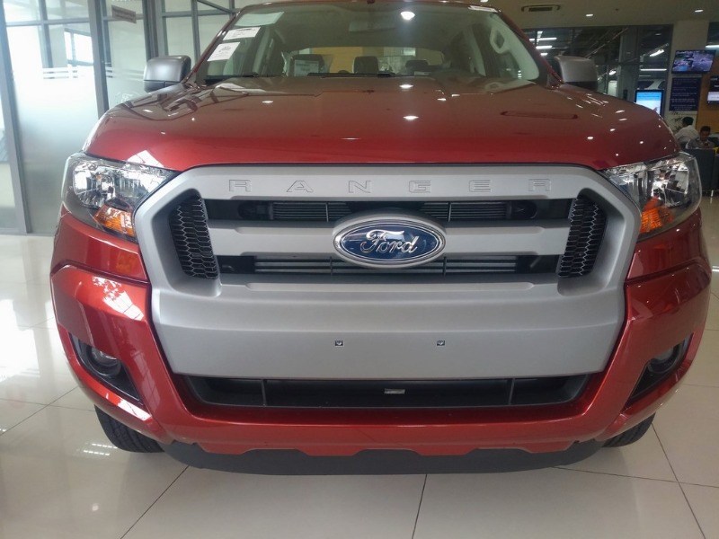 Bán ô tô Ford Ranger đời 2017, màu đỏ, nhập khẩu nguyên chiếc, giá cạnh tranh-2