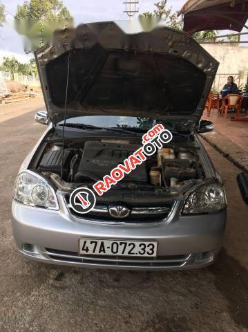 Cần bán Chevrolet Lacetti MT năm 2009, màu bạc-2