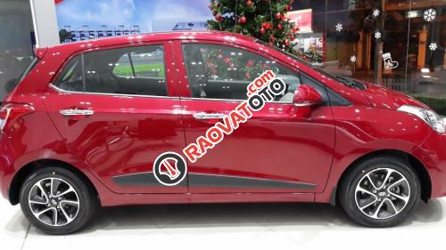 Bán xe Hyundai Grand i10 1.0L AT đời 2017, màu đỏ, giá tốt-2