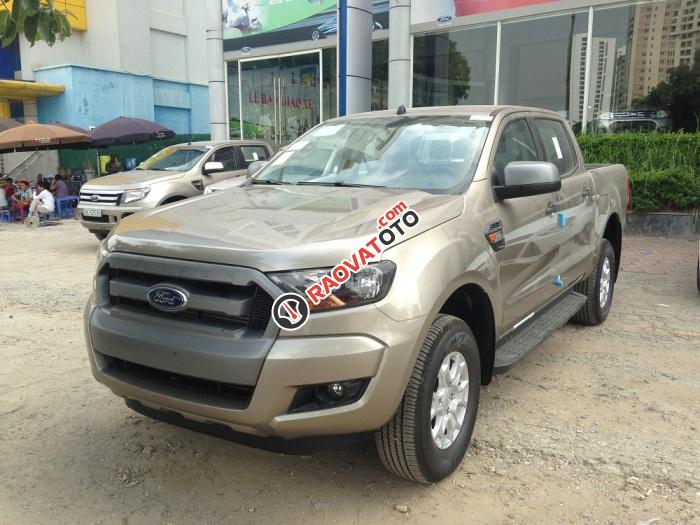 Cần bán xe Ford Ranger XLS MT mới tại Hải Dương, màu ghi vàng, xe nhập giá rất cạnh tranh-0