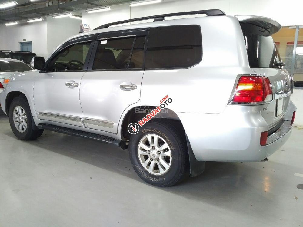 Toyota Land Cruiser bạc, Sx 2017 - Cập nhật lô xe tháng 4 - đại lý Toyota Mỹ Đình / Hotline: 0973.306.136-17