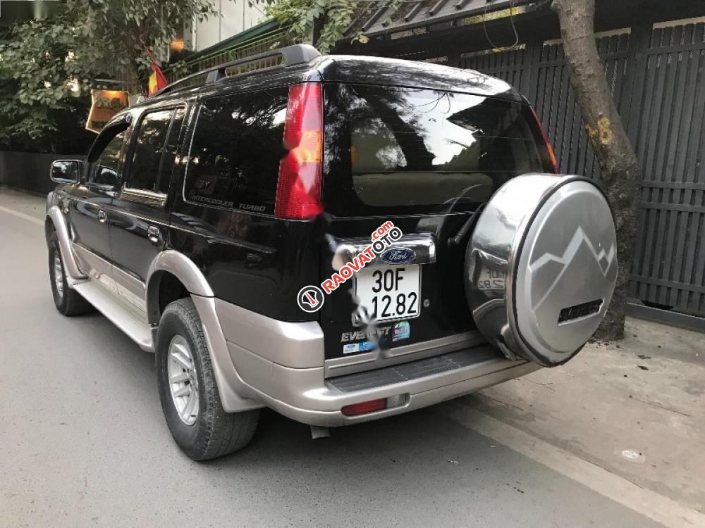 Bán xe Ford Everest 2007, màu đen còn mới-3