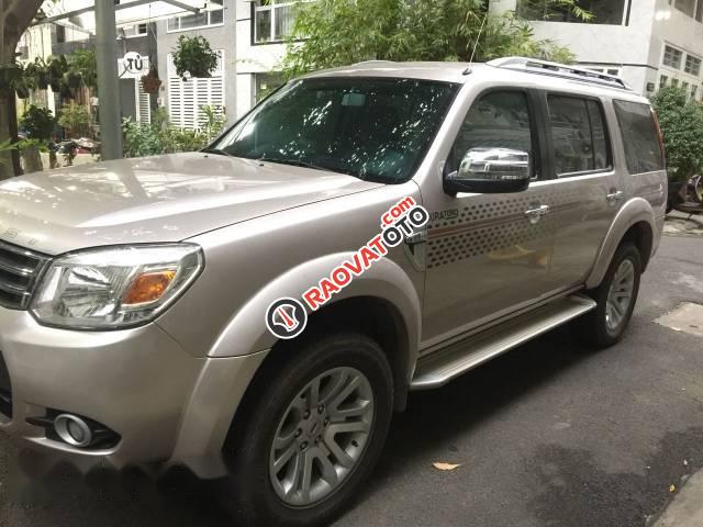 Bán gấp Ford Everest đời 2015 số sàn, giá chỉ 672 triệu-5