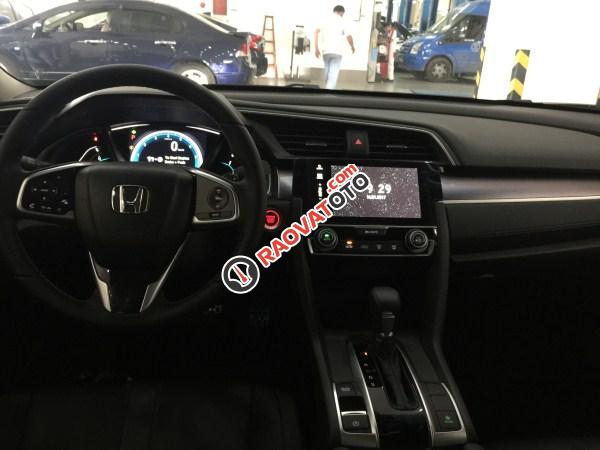 Bán Honda Civic 2018, màu đen, xe nhập Thái, km 40tr, trả góp, giao ngay, 763tr - LH 0935588699-3