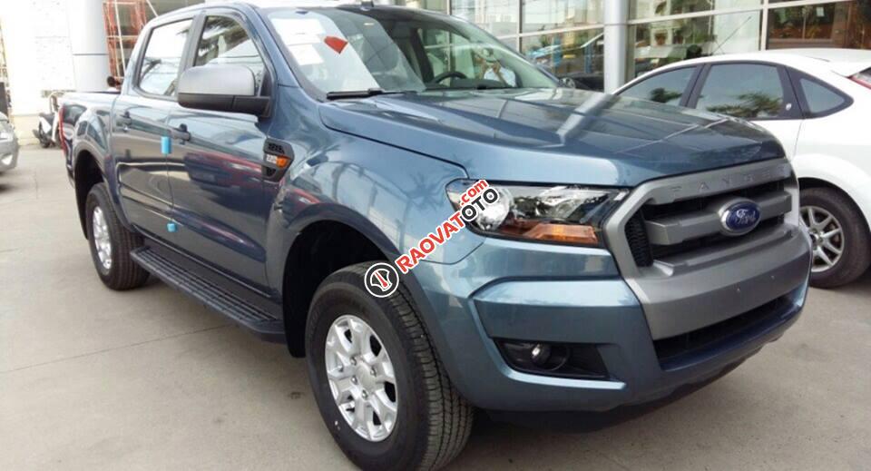 Ford Ranger XLS 2.2L 4x2MT giá sốc, đủ màu, giao xe ngay. Liên hệ: 0933.156.222-1