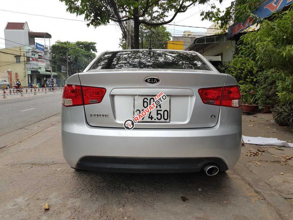 Bán xe Kia Forte SX 2010, số tay, fix 325tr-2