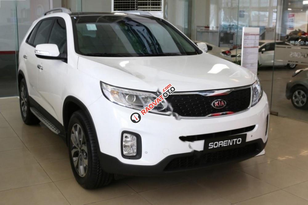 Bán Kia Sorento GAT đời 2017, màu trắng-0