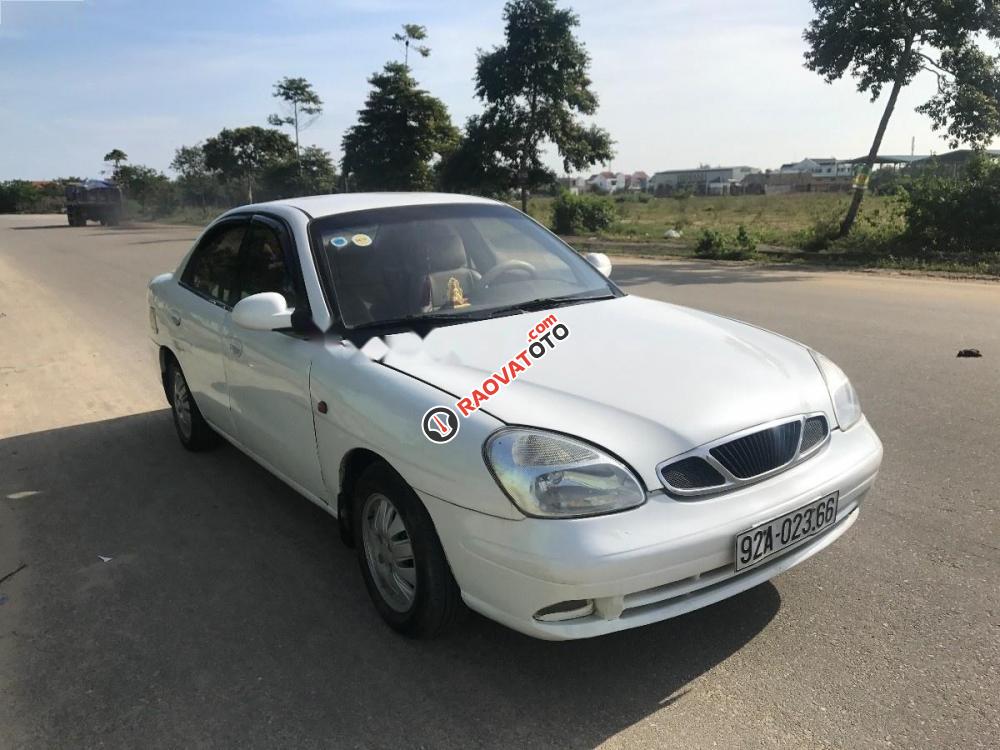 Cần bán Daewoo Nubira II đời 2000, màu trắng, xe nhập, giá chỉ 115 triệu-1