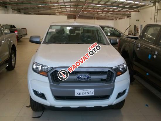 Ford Ranger Thái Bình 2017, bản XLS 4x2 AT, hỗ trợ trả góp, giá cả tốt nhất-0