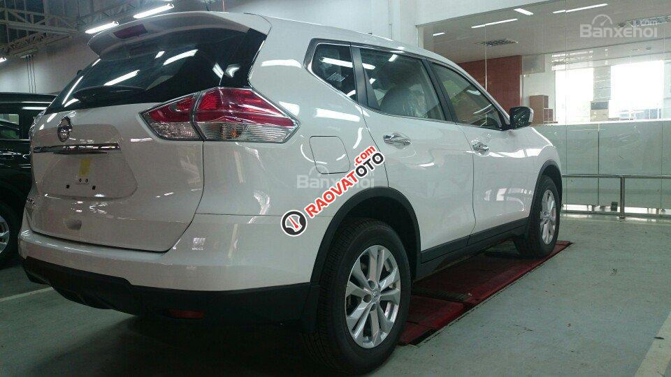 Cần bán Nissan X trail 2WD 2.0L đời 2018, màu trắng, giao ngay-8