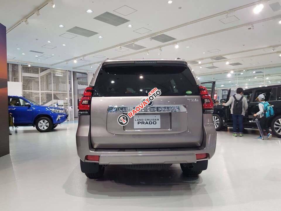 Toyota Land Cruiser Prado 2.7VX model 2018 màu đồng giao xe ngay, hỗ trợ ngân hàng tới 85%-1