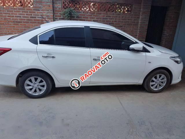 Cần bán xe Toyota Vios MT đời 2014, màu trắng-1