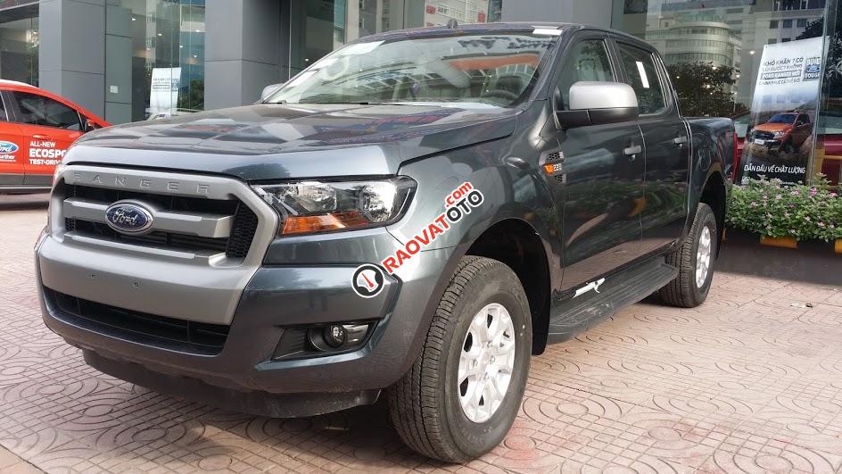 Ford Ranger màu ghi xám, phiên bản XLS 4x2 MT đời 2017, giao xe ngay, hỗ trợ trả góp 80% tại Thái Nguyên-4