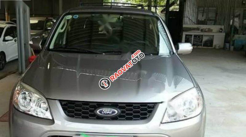 Cần bán lại xe Ford Escape đời 2011, xe gia đình, giá cạnh tranh-0