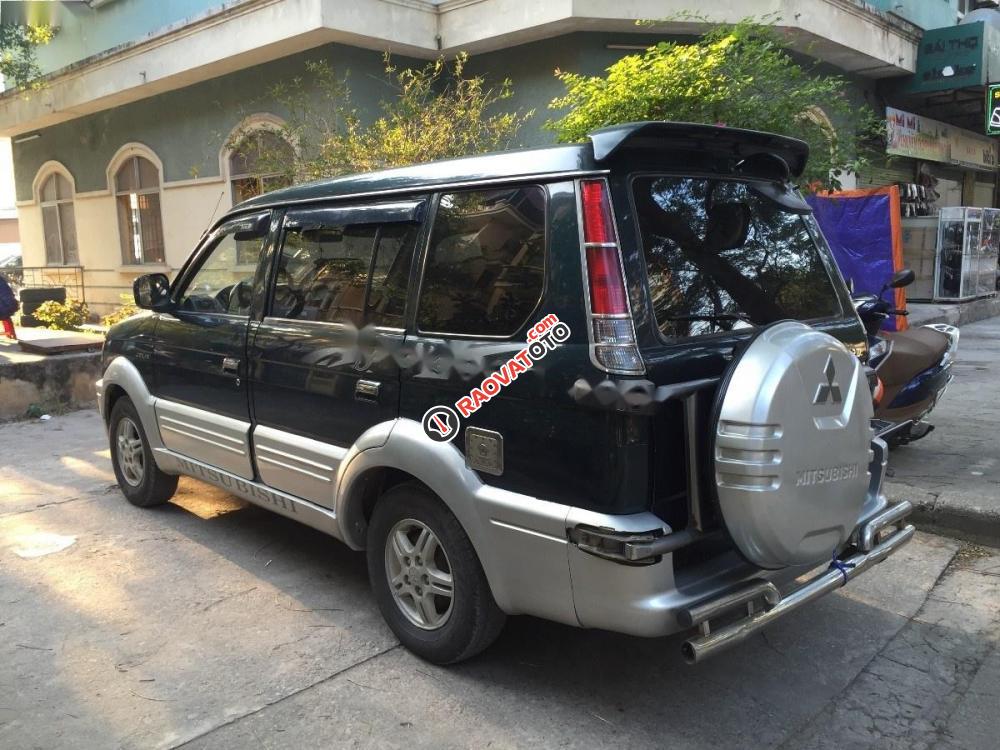 Bán Mitsubishi Jolie 2.0 sản xuất 2004, màu xanh lục xe gia đình-2