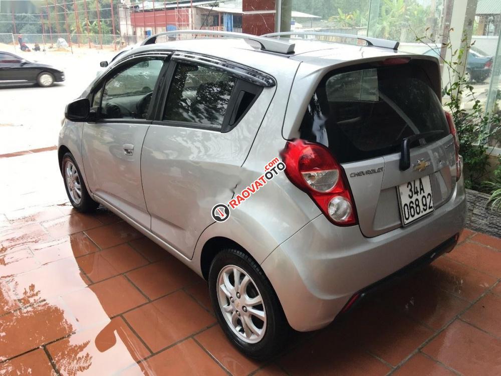 Bán Chevrolet Spark LT đời 2013, màu bạc-5