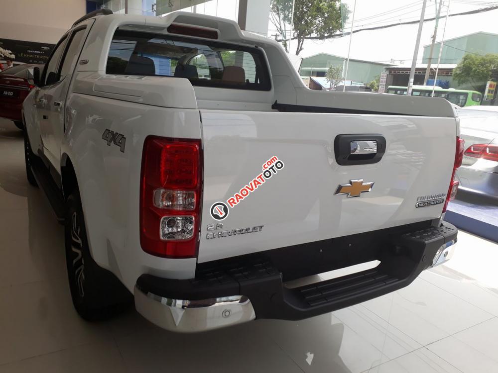 Bán tải Chevrolet Colorado mới, hỗ trợ ngân hàng 90% toàn quốc, giảm giá ngay khi liên hệ-4