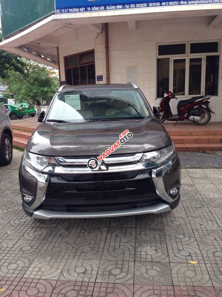 Bán Mitsubishi Outlander 2.0CVT 2018, nhập Nhật, 7 chỗ, trả góp, giao ngay, 808tr - LH 0911373343-3