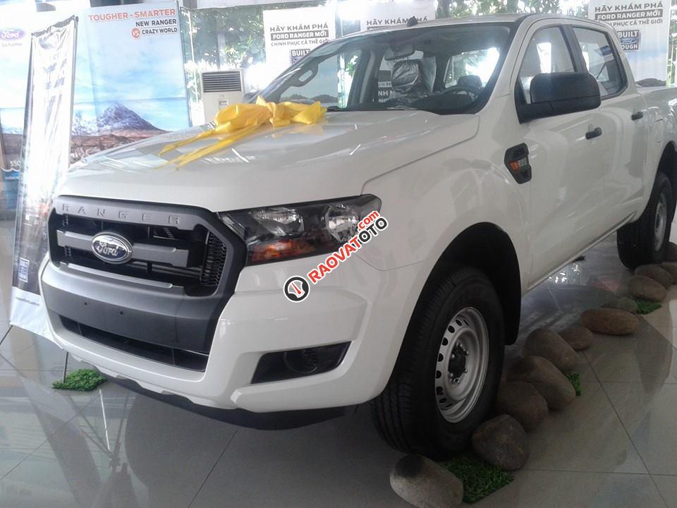 Giá rẻ nhất xe Ford Ranger XL màu trắng năm 2017, hỗ trợ trả góp tại Vĩnh Phúc-0