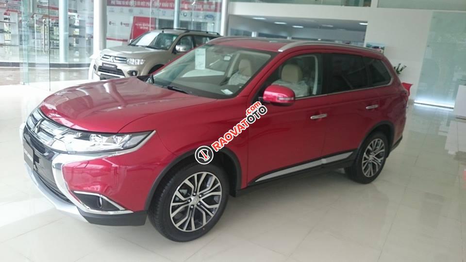 Bán Mitsubishi Outlander 2017 tại Quảng Bình, Quảng Trị, Huế, đủ màu, giá tốt nhất. LH: 0911.37.2939-1