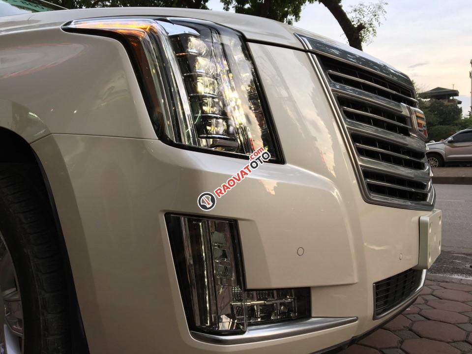 Cadillac Escalade ESV Premium 2016, màu trắng, xe nhập Mỹ, giá tốt nhất, giao ngay - LH: 0974.29.99.22-22