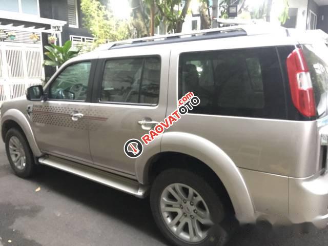 Bán gấp Ford Everest đời 2015 số sàn, giá chỉ 672 triệu-4