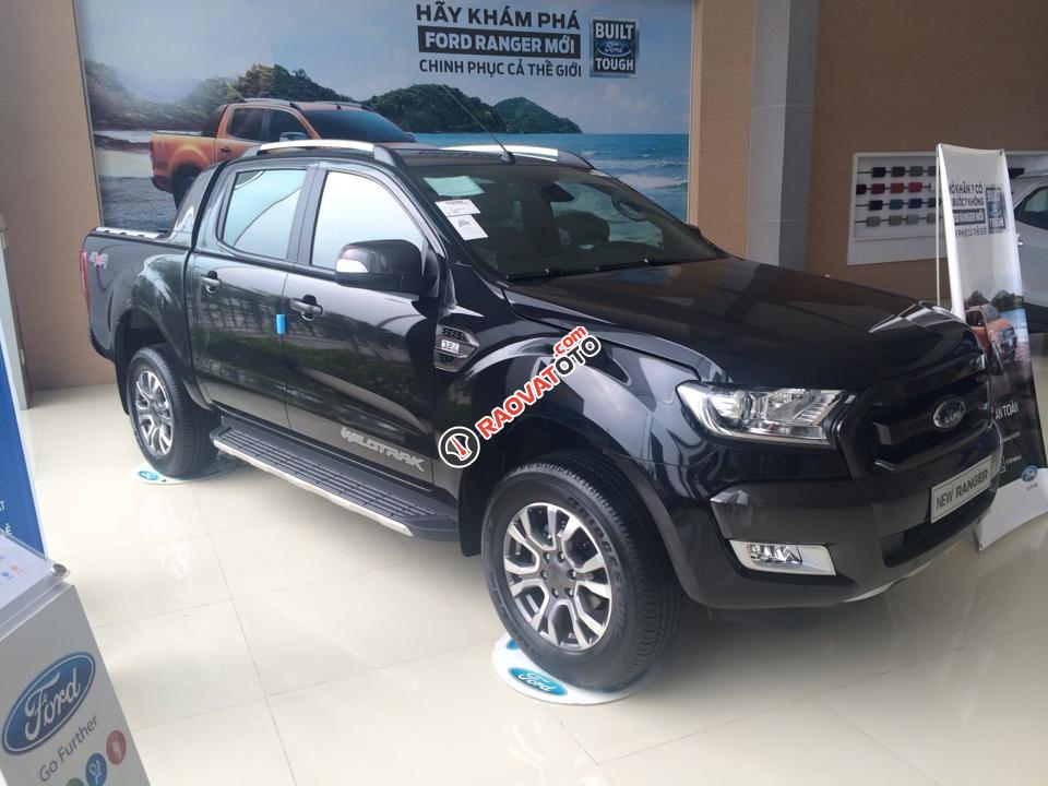 Bán Ford Ranger Wildtrak đời 2017, màu đen, xe nhập, giao xe ngay 0961917516-3