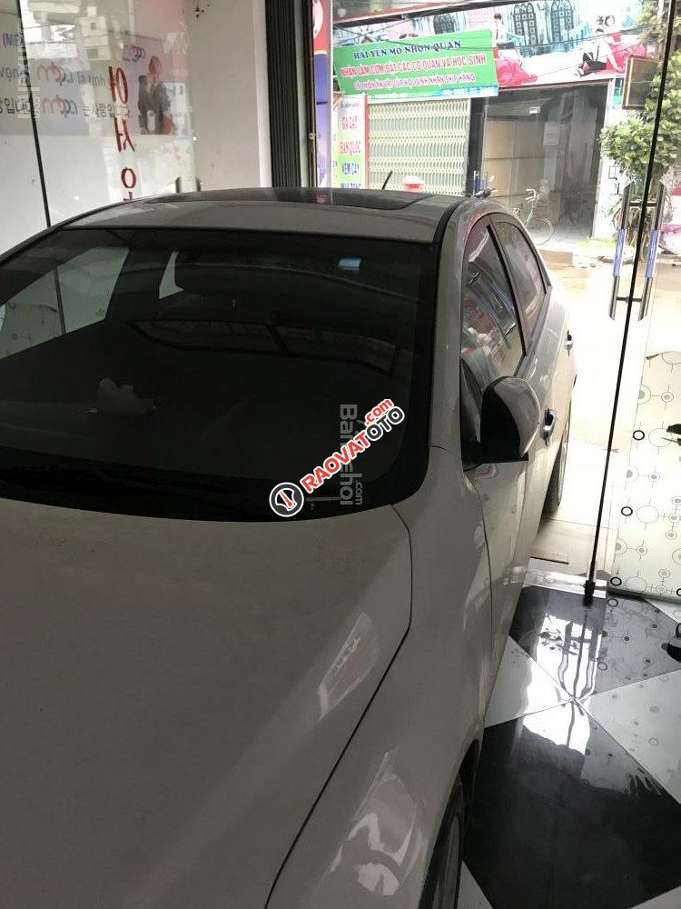 Nhà chật muốn đổi xe nhỏ nên bán Kia Forte-2