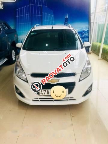 Bán xe Chevrolet Spark LT đời 2017, màu trắng như mới, giá 285tr-4