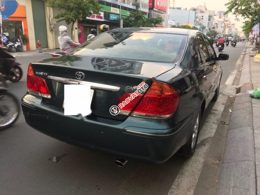 Cần bán lại xe Toyota Camry V6 3.0 đời 2005, màu xanh lục như mới, giá 440tr-3