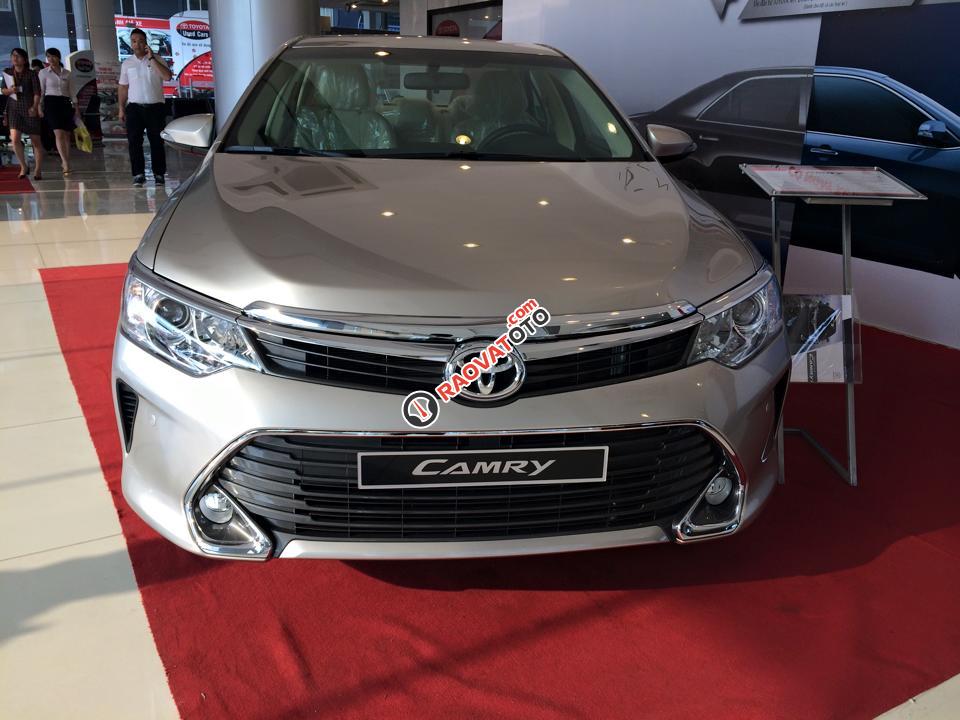 Toyota Camry 2.0E - Hỗ trợ mua xe trả góp, giá tốt nhất trong Quý 1/2017 - Hotline: 0973.306.136-12