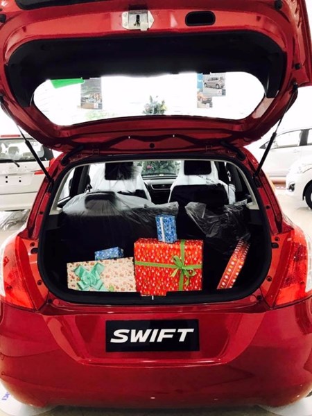 Bán ô tô Suzuki Swift năm 2017, màu đỏ, nhập khẩu nguyên chiếc, giá chỉ 529 triệu-5